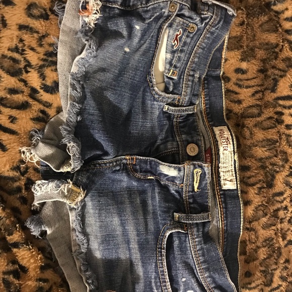 Hollister Jean shorts - Picture 1 of 3